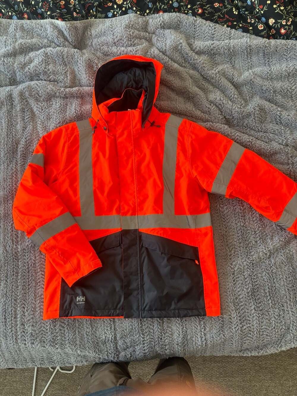 Helly Hansen Workwear Alta Hi-Vis Waterproof Insulated Winter Jacket Large